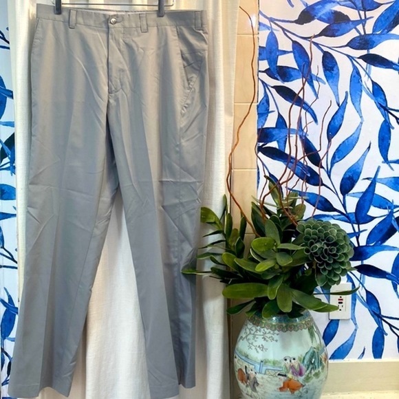 Men’s Callaway Grey Polyester and Spandex Golf Pants Size 34x32 - Picture 1 of 7